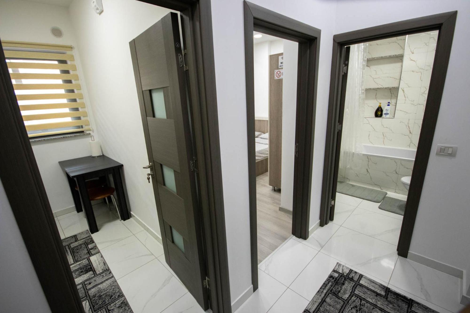 Astar Apartments - Large Rădăuţi Dış mekan fotoğraf