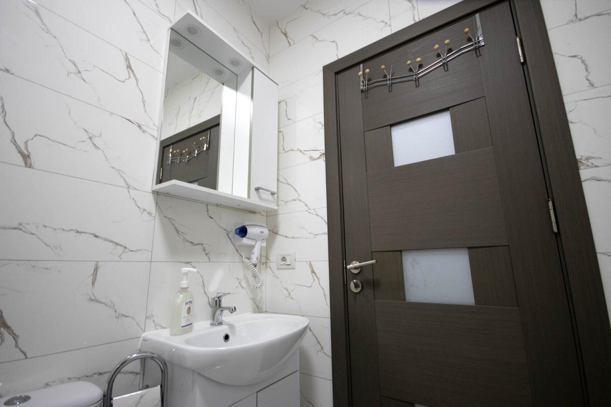 Astar Apartments - Large Rădăuţi Dış mekan fotoğraf